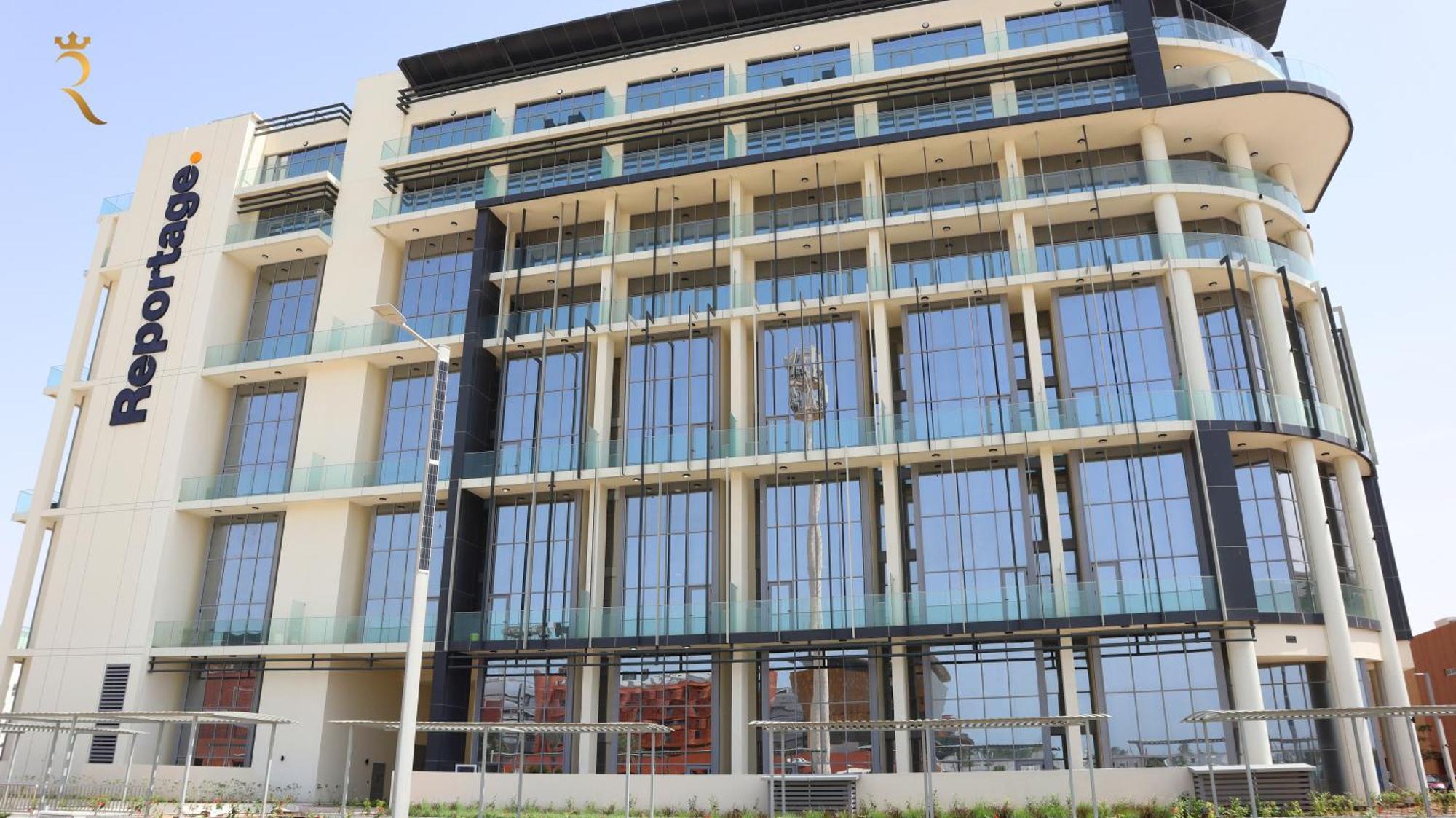 Apartamento Premium Transit Escape 2br Oasis Delight In Masdar Abu Dhabi