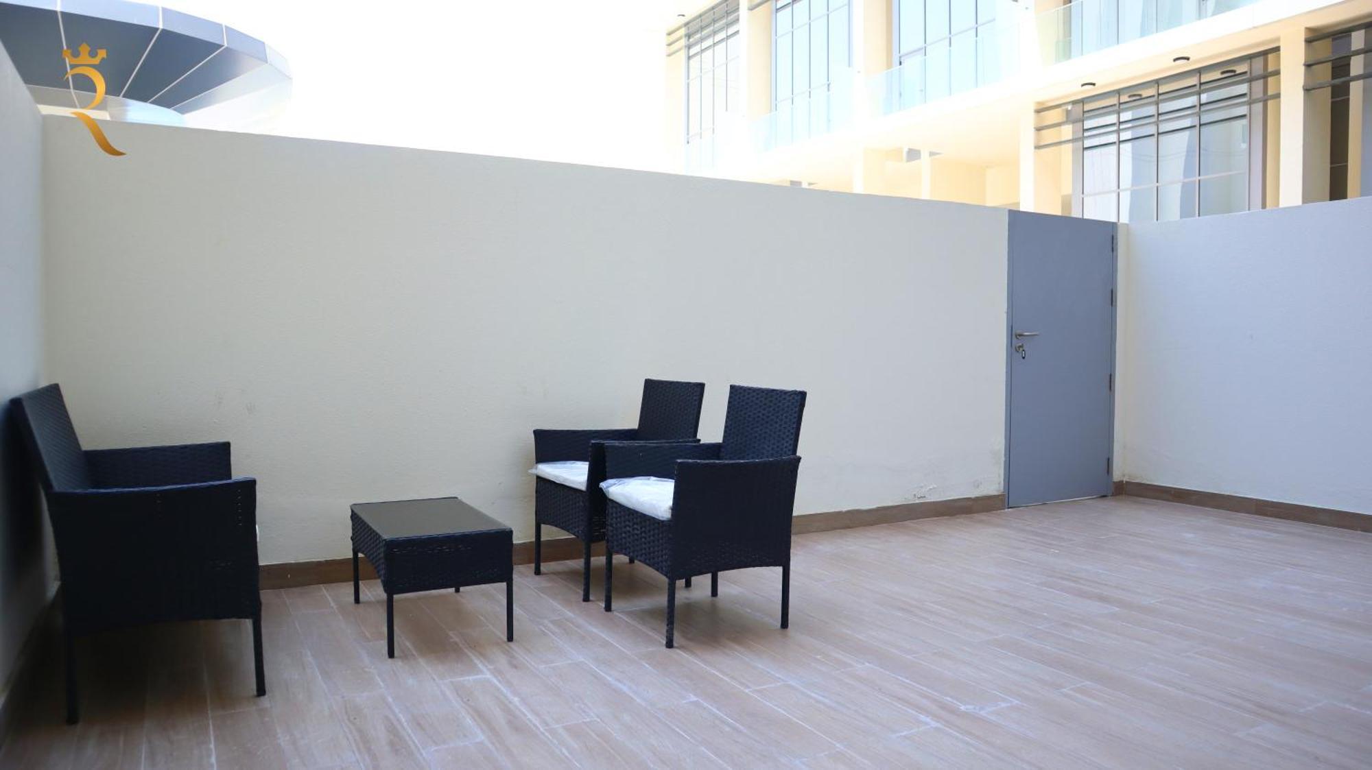 Apartamento Premium Transit Escape 2br Oasis Delight In Masdar *