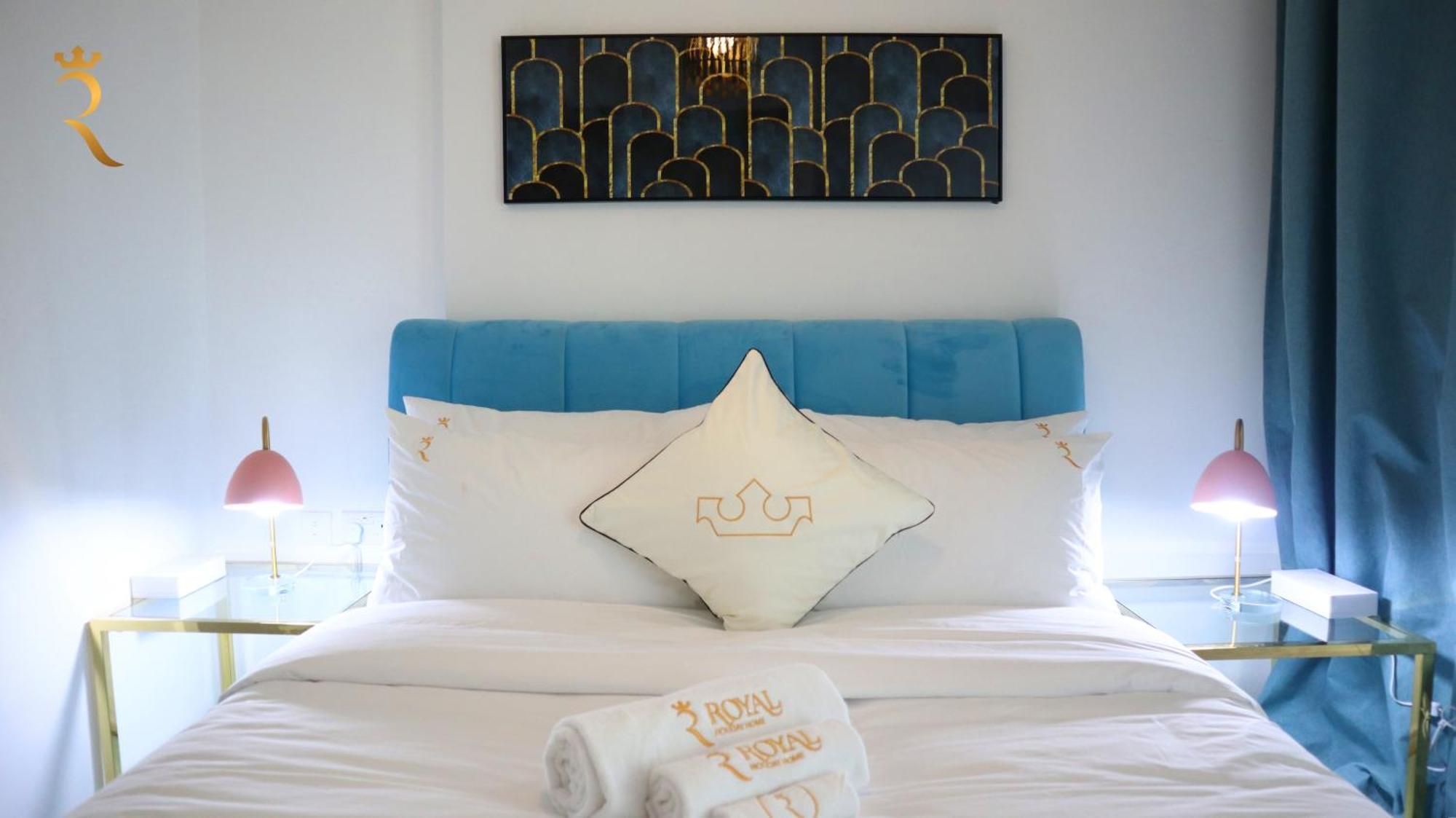 Premium Transit Escape 2br Oasis Delight In Masdar Abu Dhabi